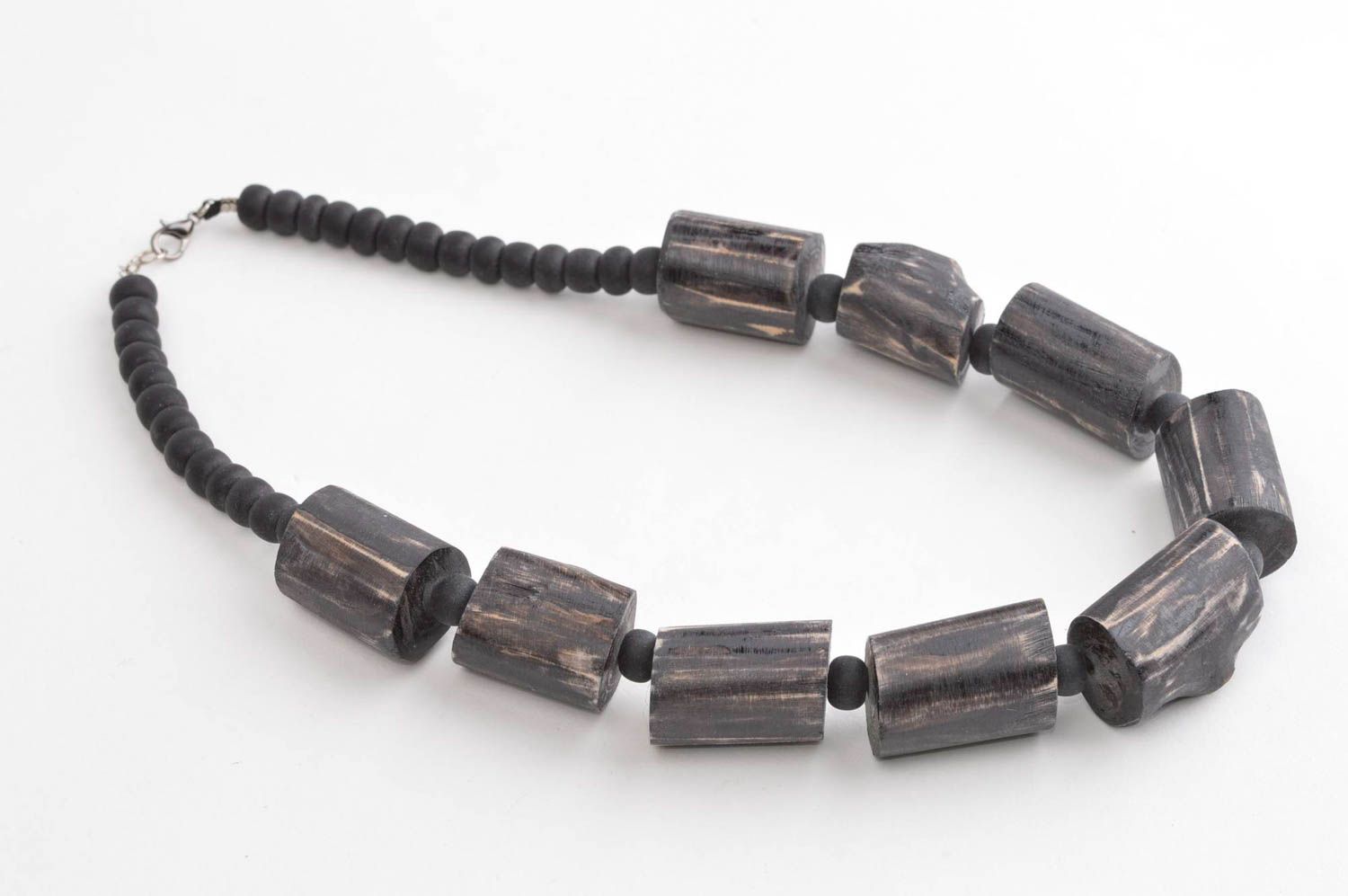 Wooden beaded necklace handmade accessories black wooden bead necklace  photo 4