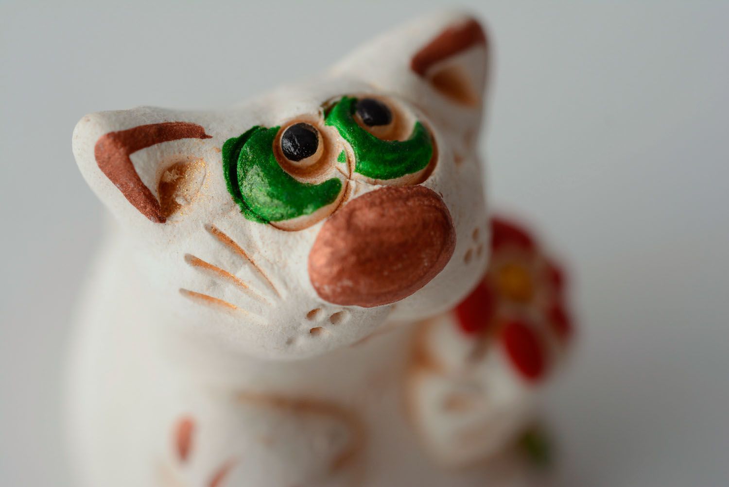 Figurine miniature chat en céramique faite main photo 2