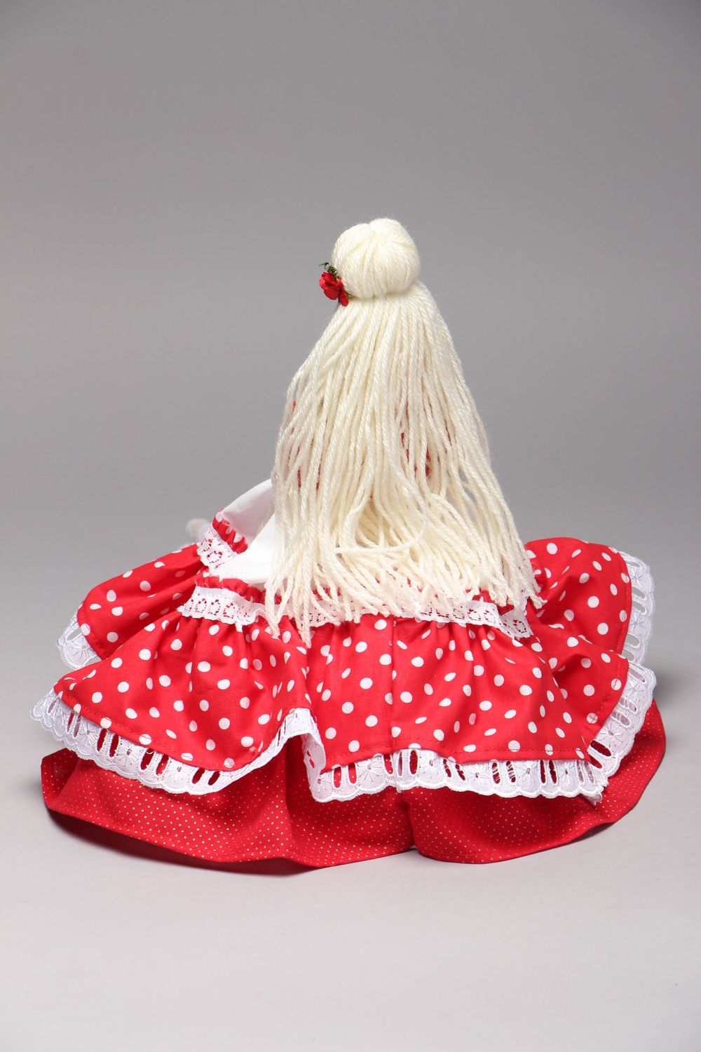 Poupée molle décorative de créateur faite main photo 3