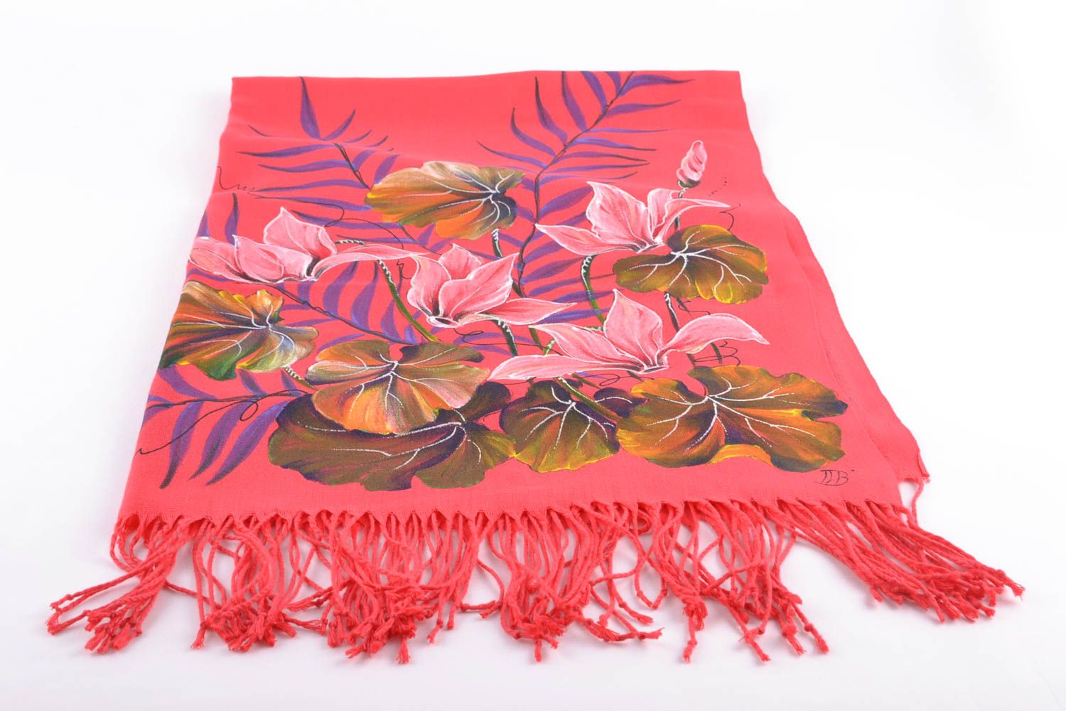 Beautiful coral scarf with painting photo 2