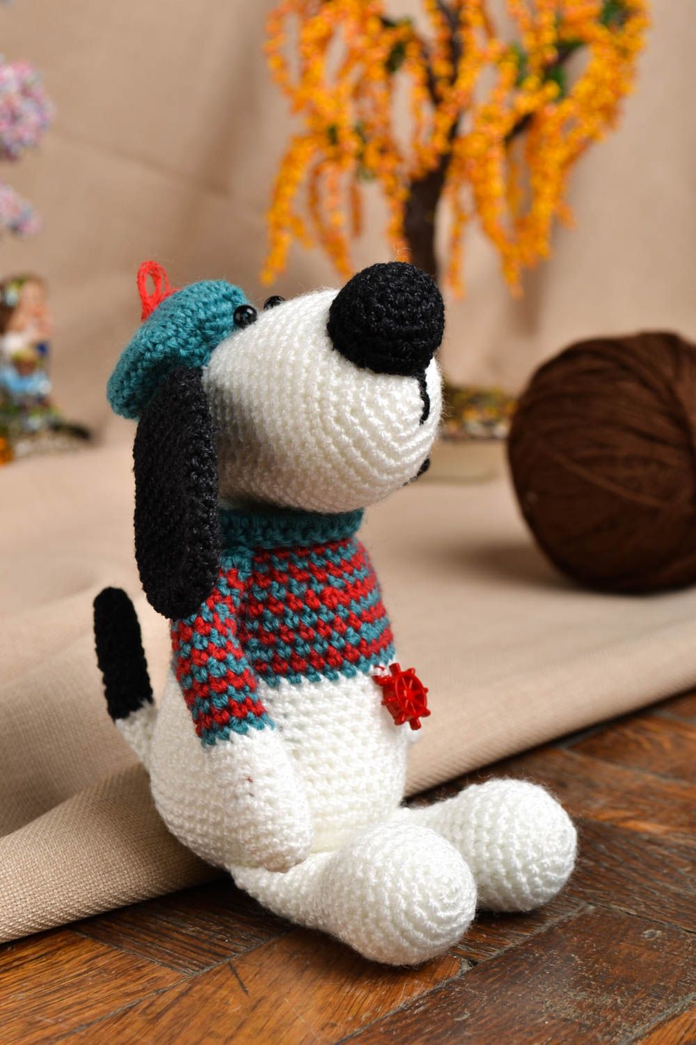 Giocattolo a maglia fatto a mano pupazzo morbido a forma di cane carino foto 1