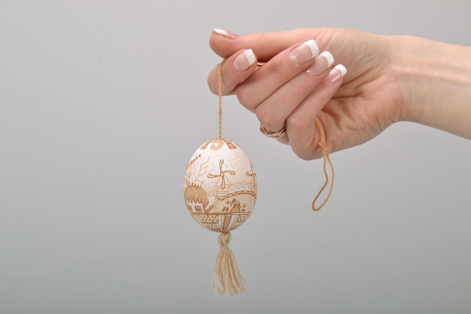 Handmade decorative egg photo 2
