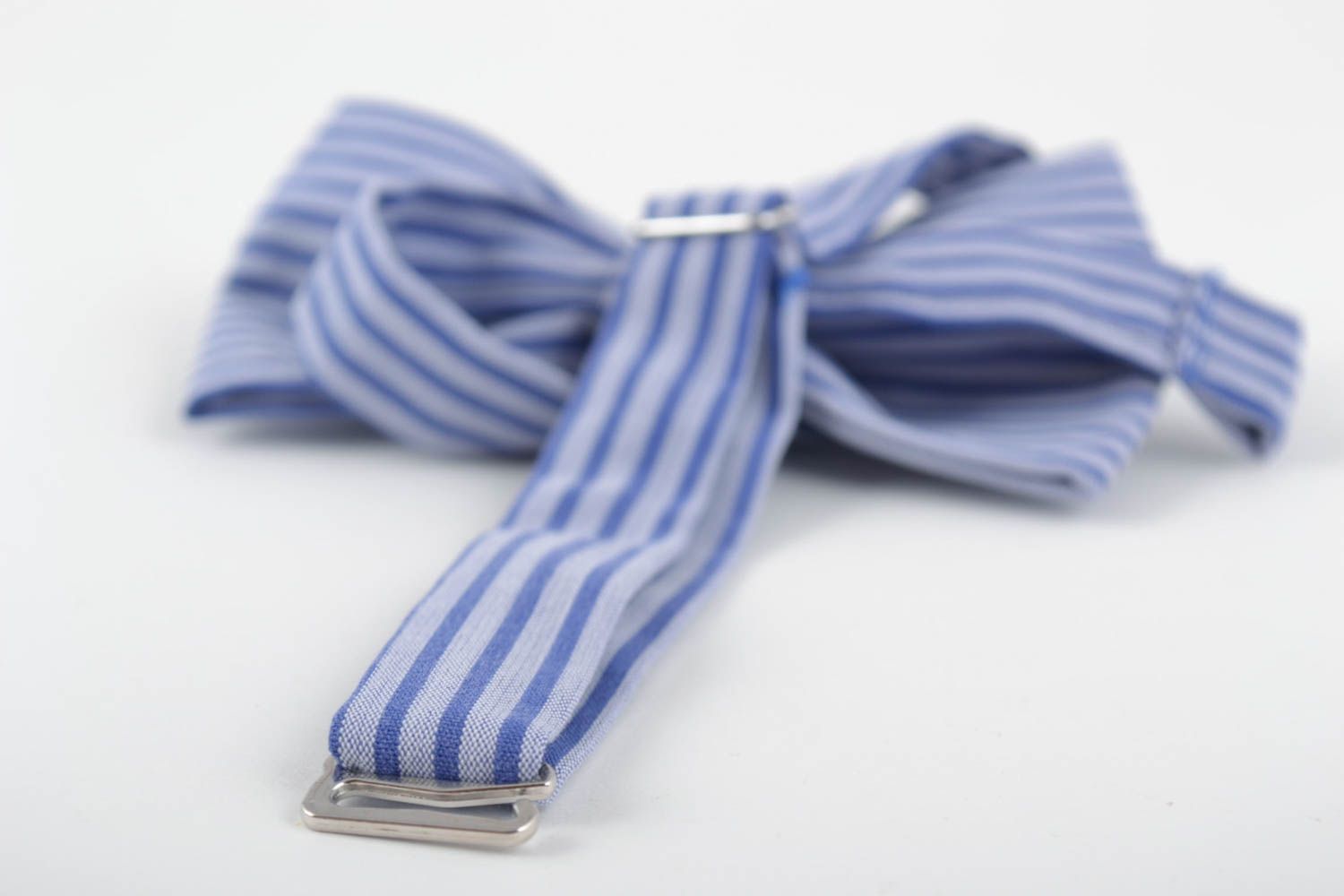 Beautiful handmade striped cotton fabric bow tie of adjustable size unisex photo 3