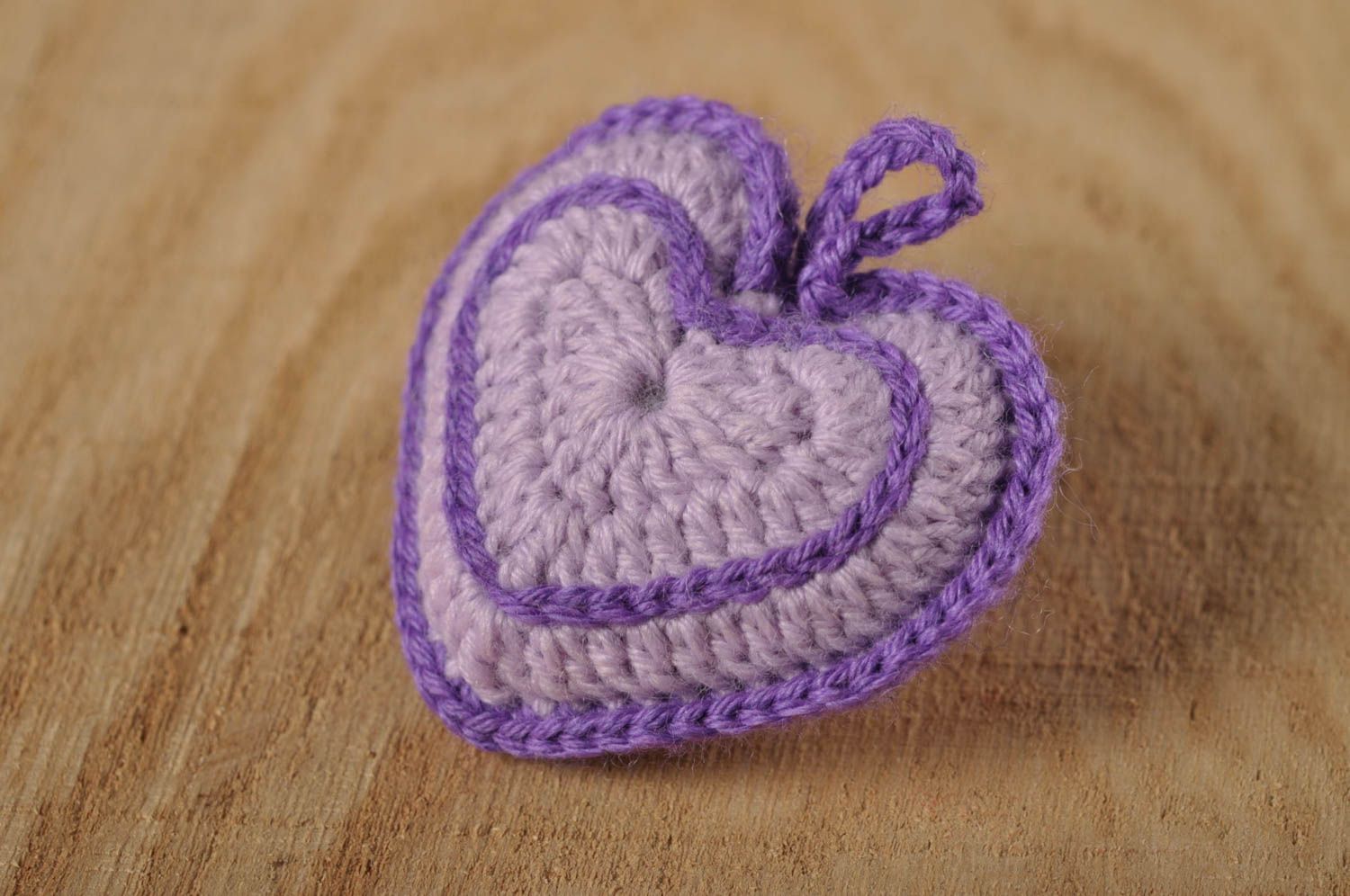 Декор для дома ручной работы сердце крючком вязаное сердце фиолетовое маленькое фото 1