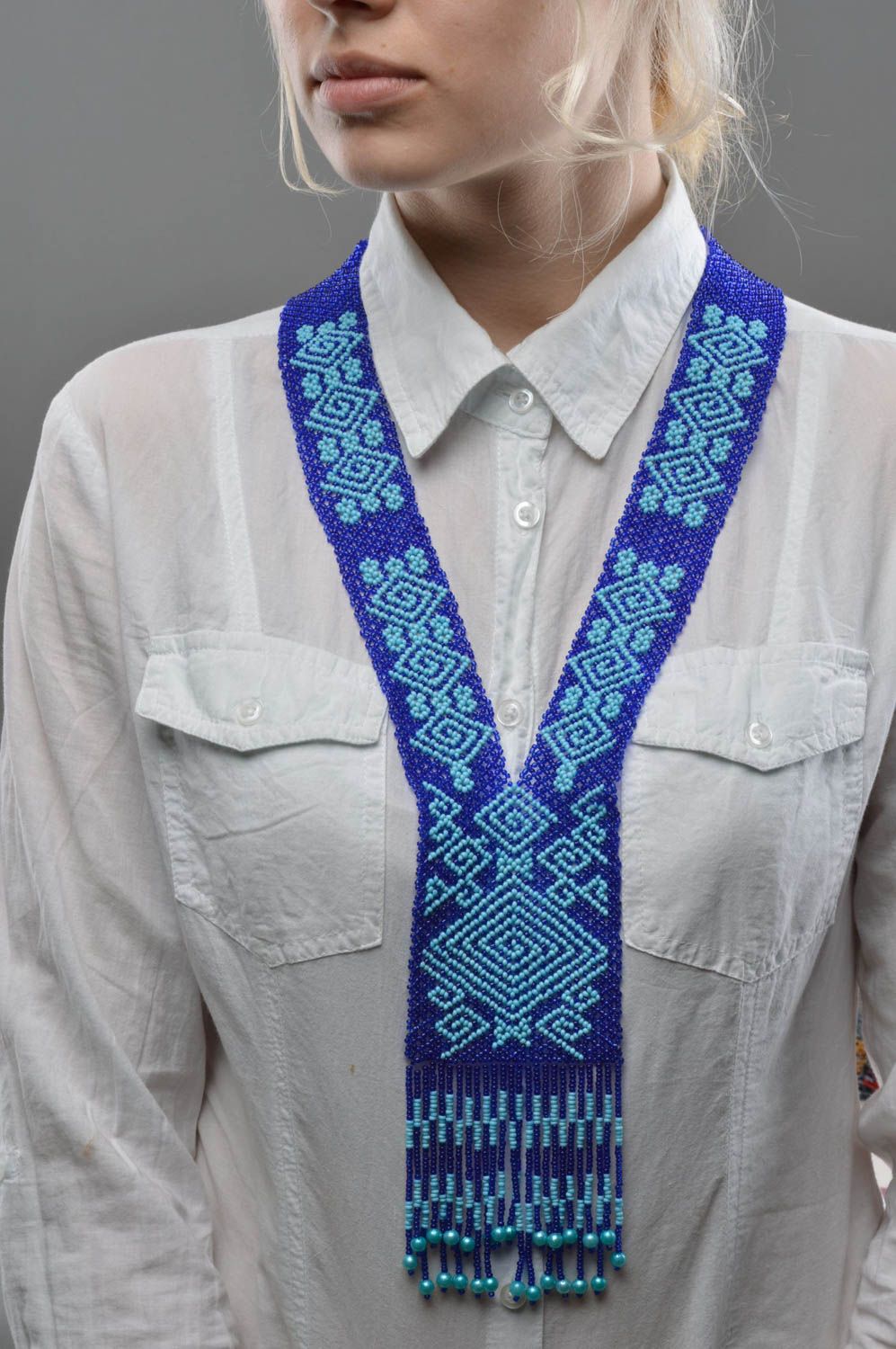 Гердан из бисера этническое ожерелье ручной работы синее с голубым авторское фото 4