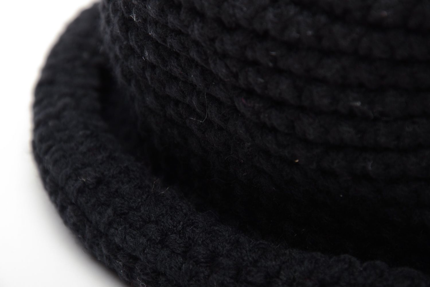Вязаная шляпа зимняя черная фото 5