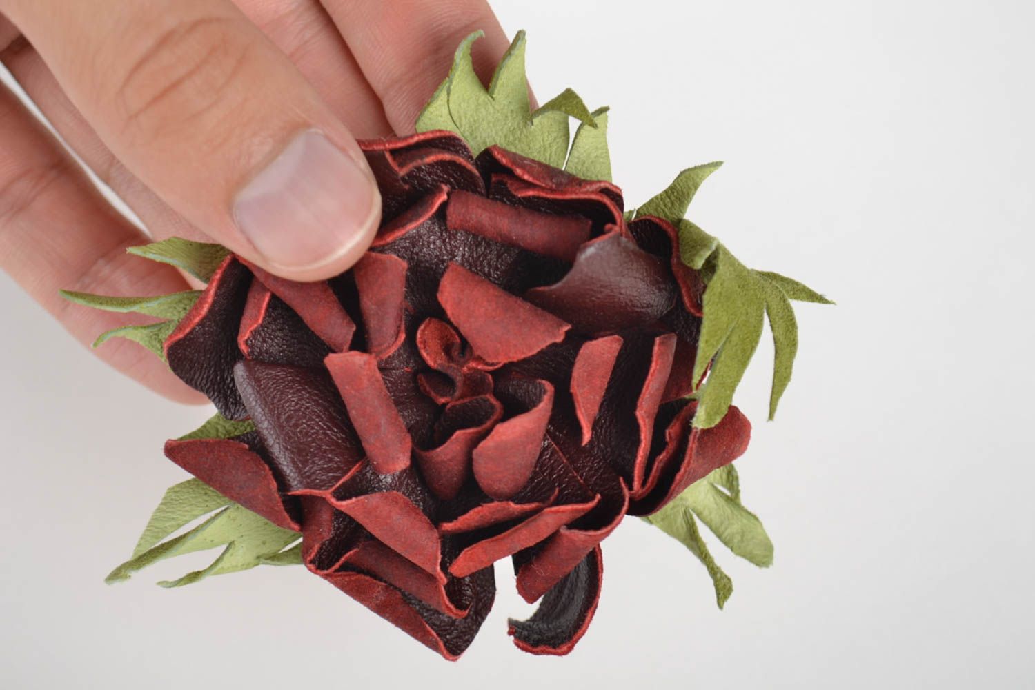 Blumen Brosche handmade Schmuck aus Leder Designer Accessoire Geschenk für Frau foto 3