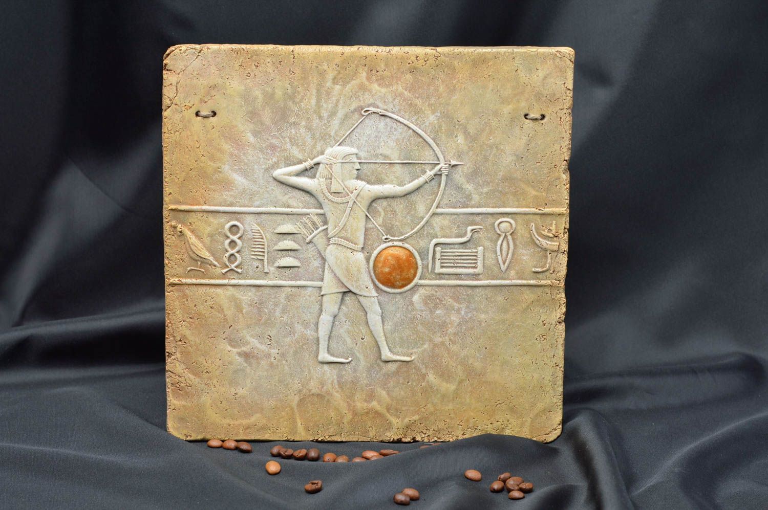 Керамическая плитка ручной работы из глины и шамота египетский Стрелец фото 1