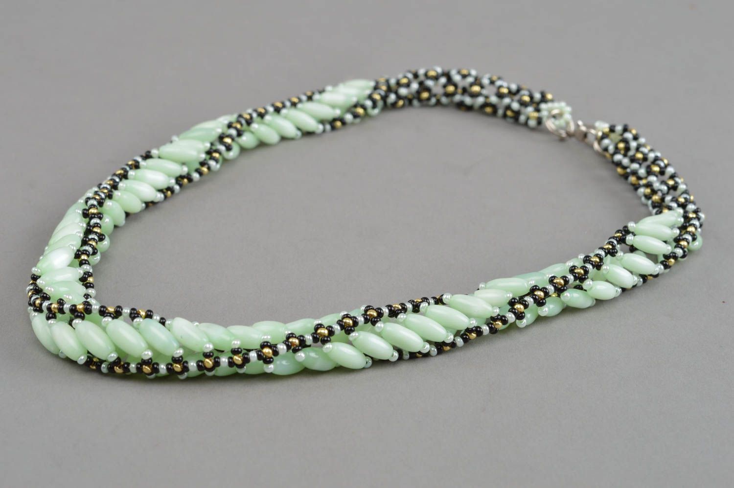 Glasperlen Halskette aus echten Steinen Katzenauge Collier in Grün handgemacht foto 4