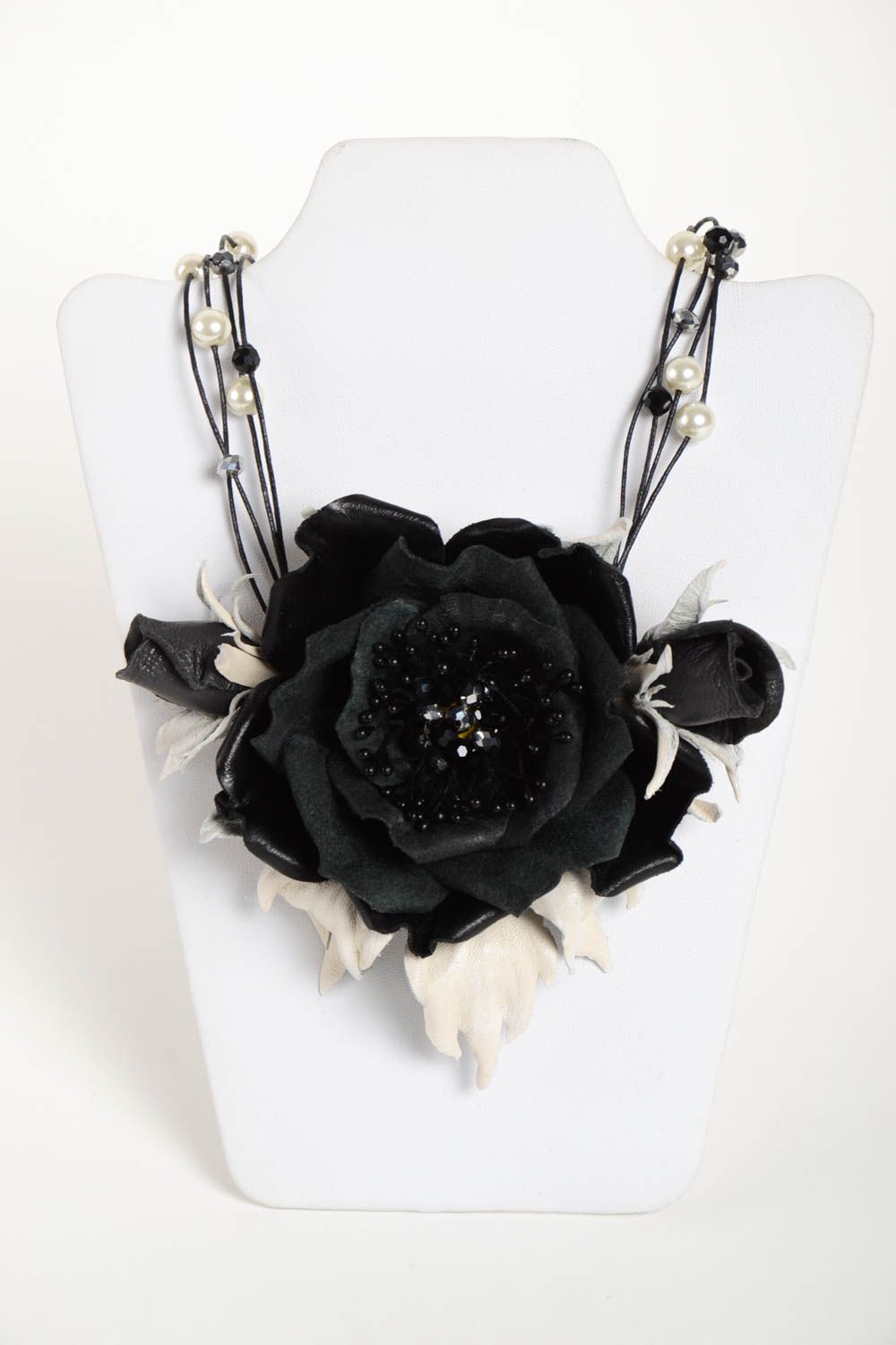 Handmade Leder Collier mit Blume Modeschmuck Halskette Accessoire für Frauen foto 2