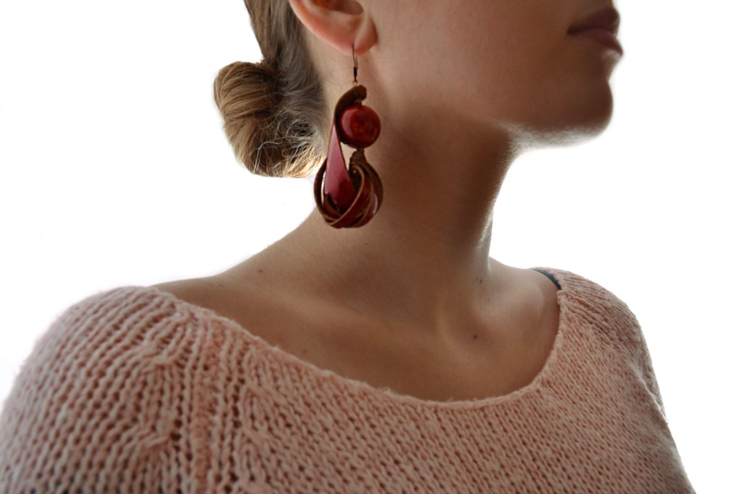 Handmade long earrings made of genuine leather with natural coral stone photo 1
