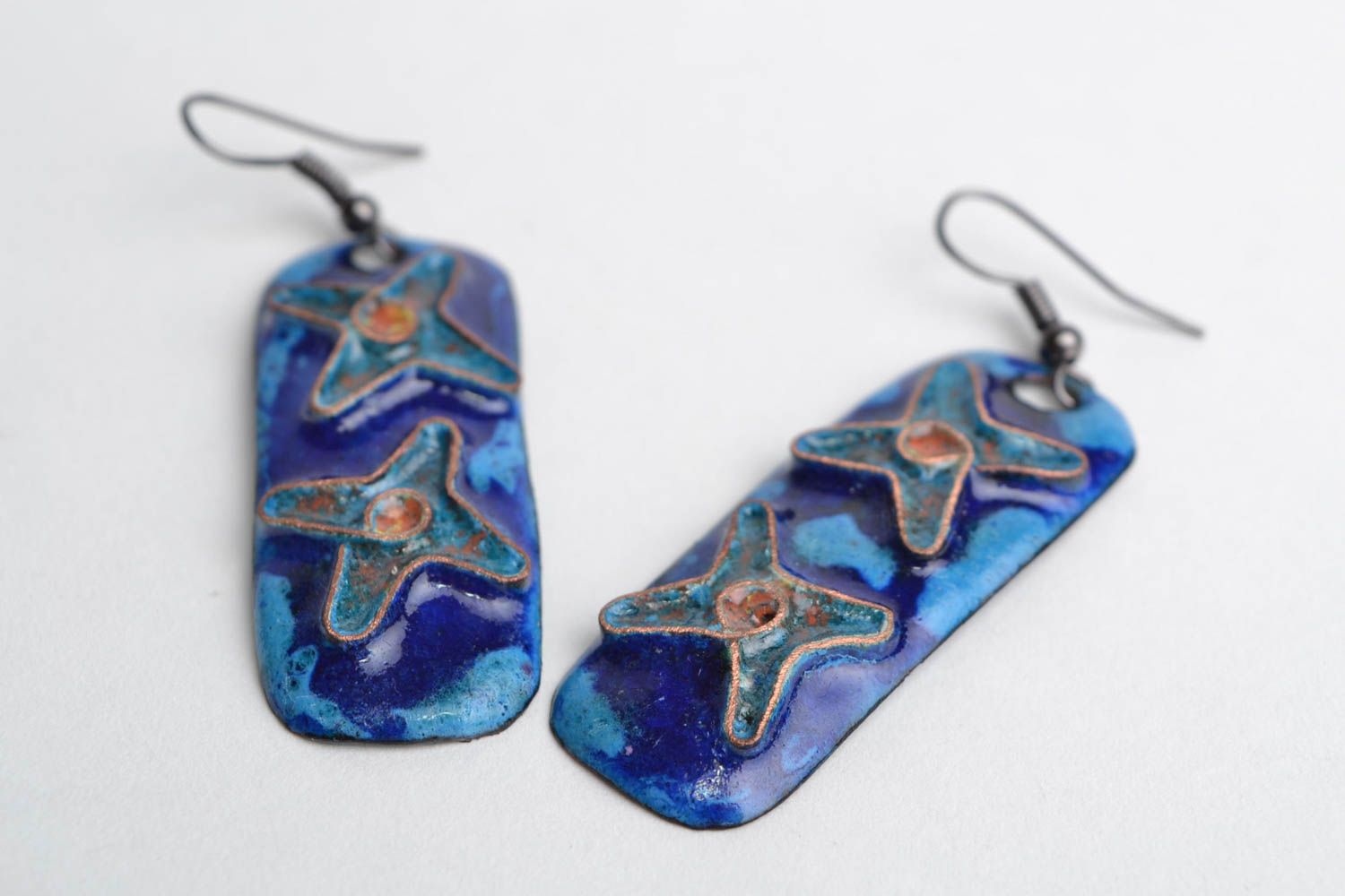 Pendientes de cobre artesanales esmaltados largos rectangulares Estrellas azules foto 4