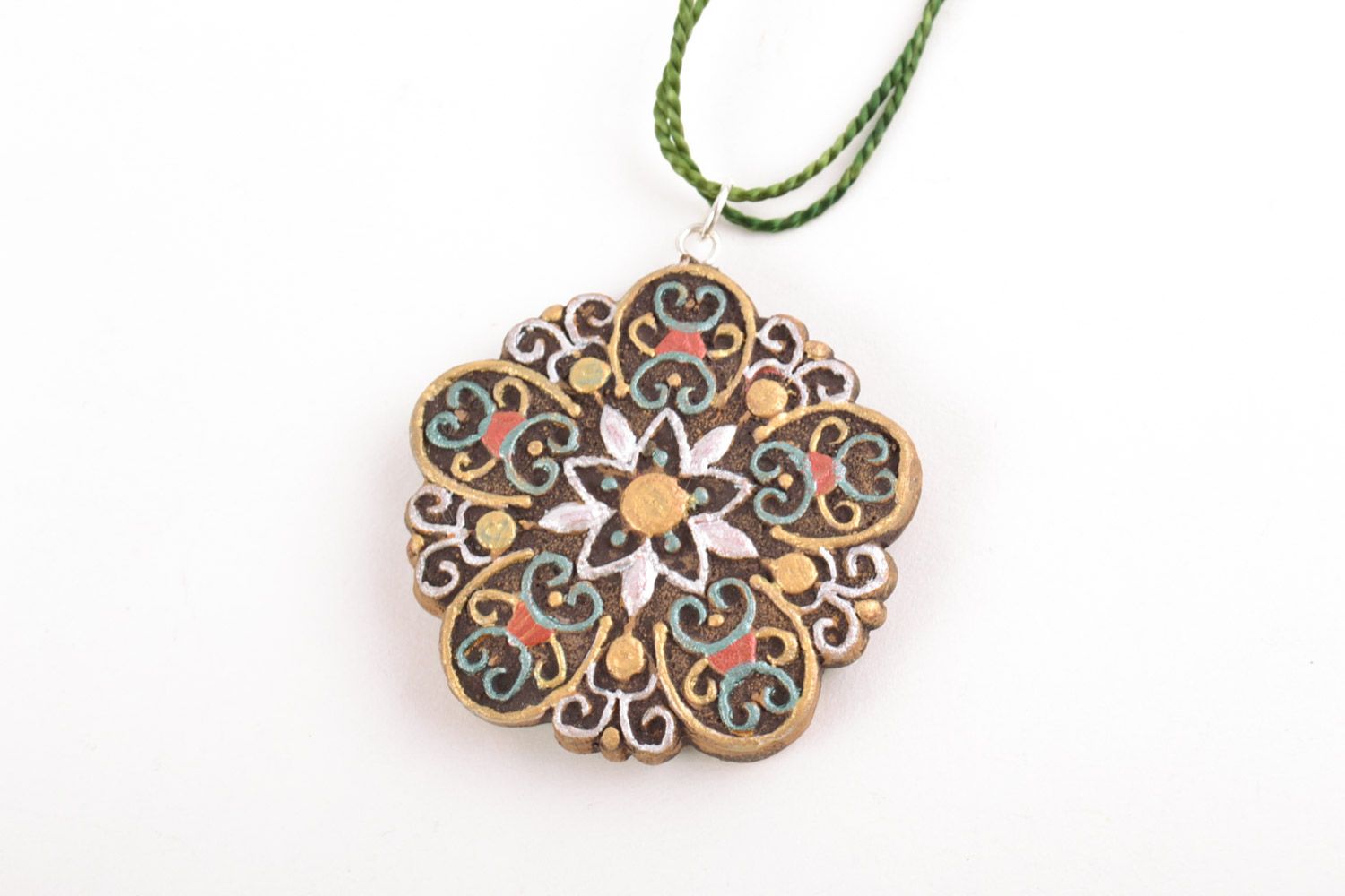 Homemade clay pendant of flower shape painted with lacy ornament with acrylics photo 4