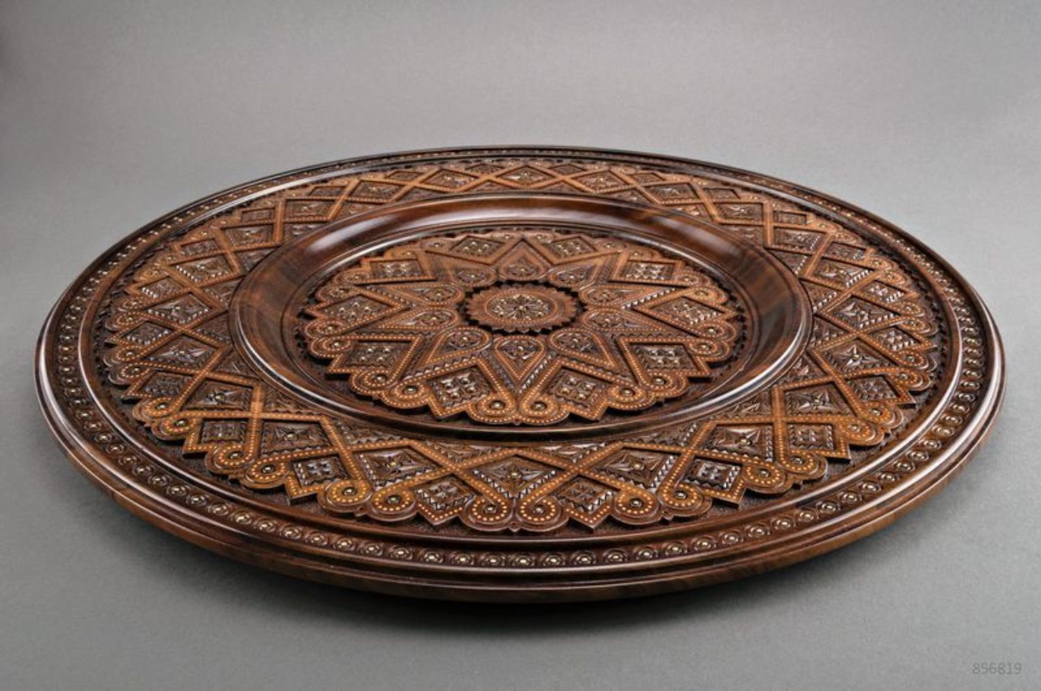 Interior plate with carving photo 2