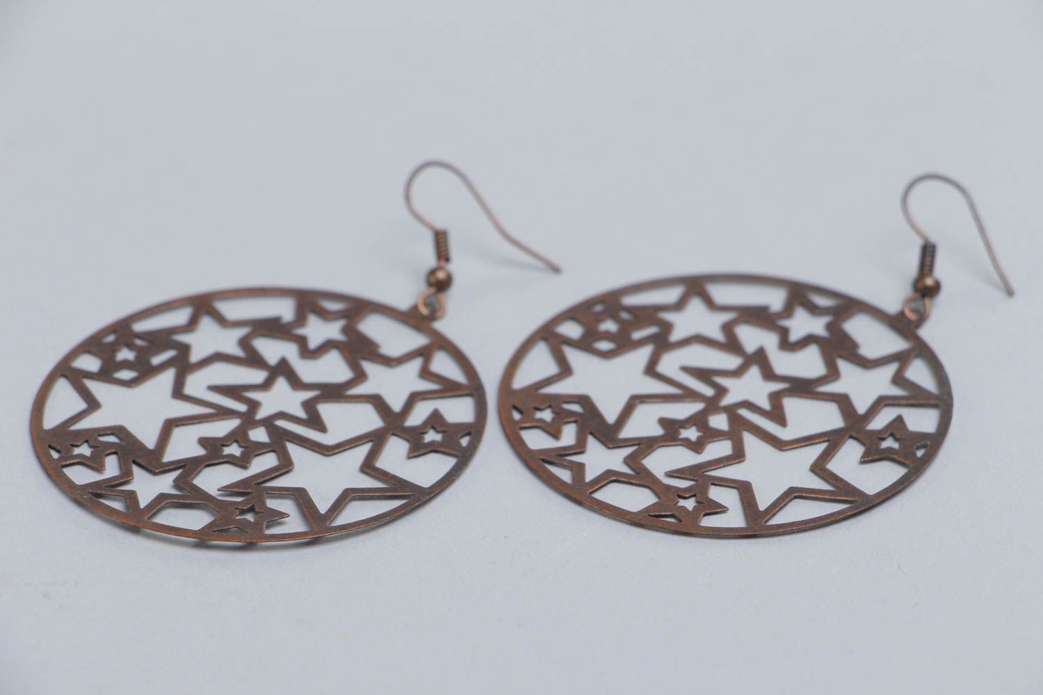 Beautiful handmade long metal lace earrings with stars photo 3