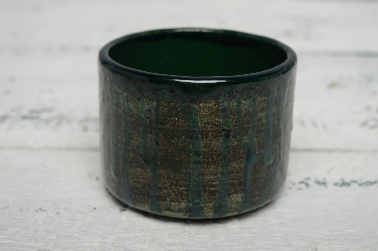 9 oz ceramic coffee cup glazed with no handle in dark green color 0,52 lb photo 1
