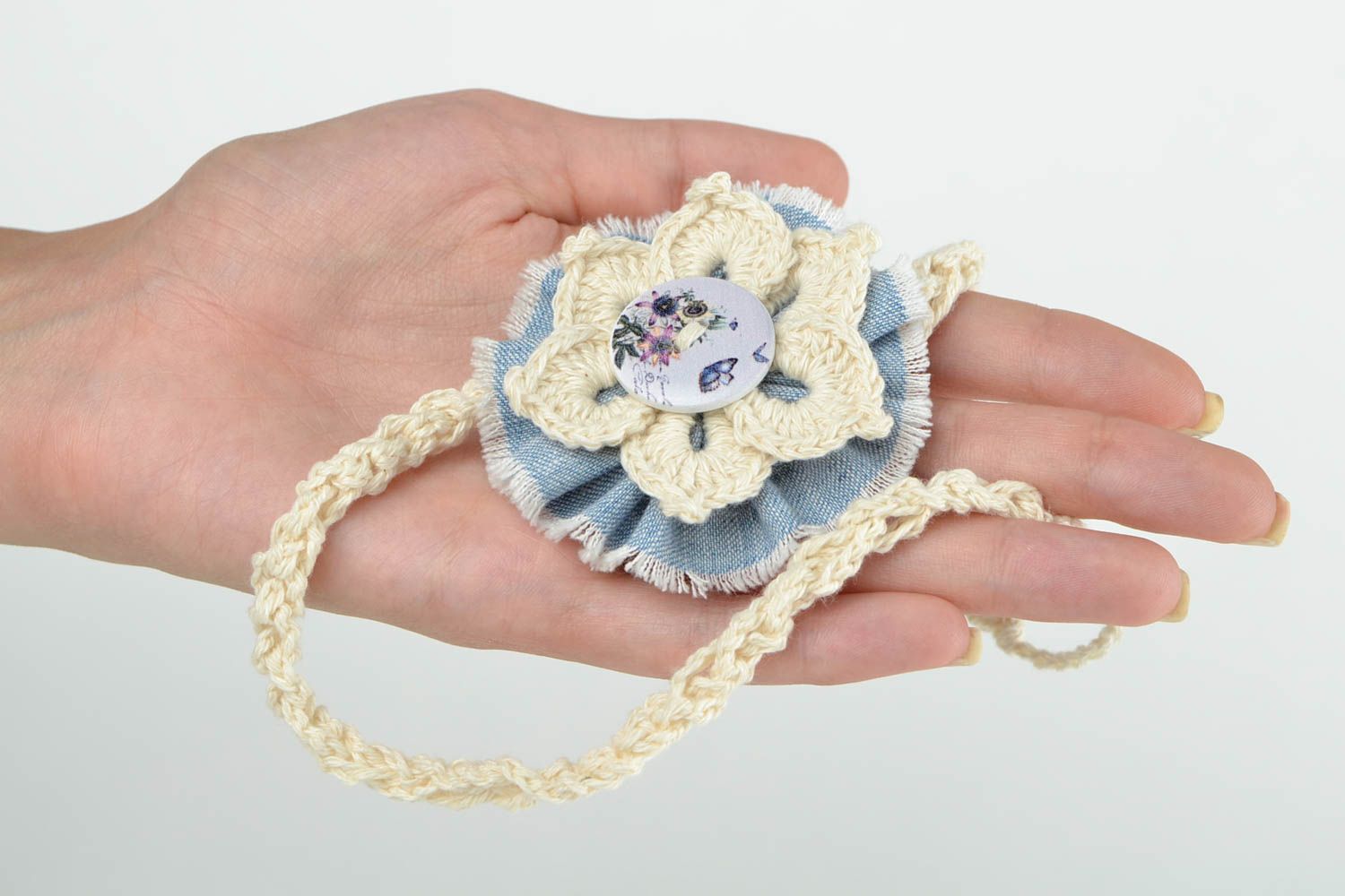 Handmade Haarband mit Blume Mädchen Haarschmuck Accessoire für Haare gehäkelt foto 1
