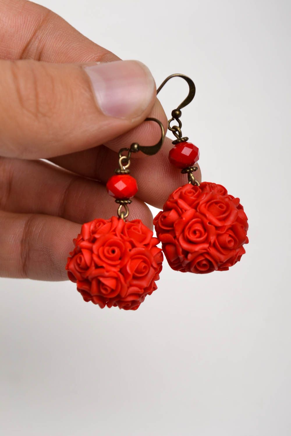 Blumen Ohrringe handmade Designer Schmuck in Rot zartes Accessoire für Frauen foto 5