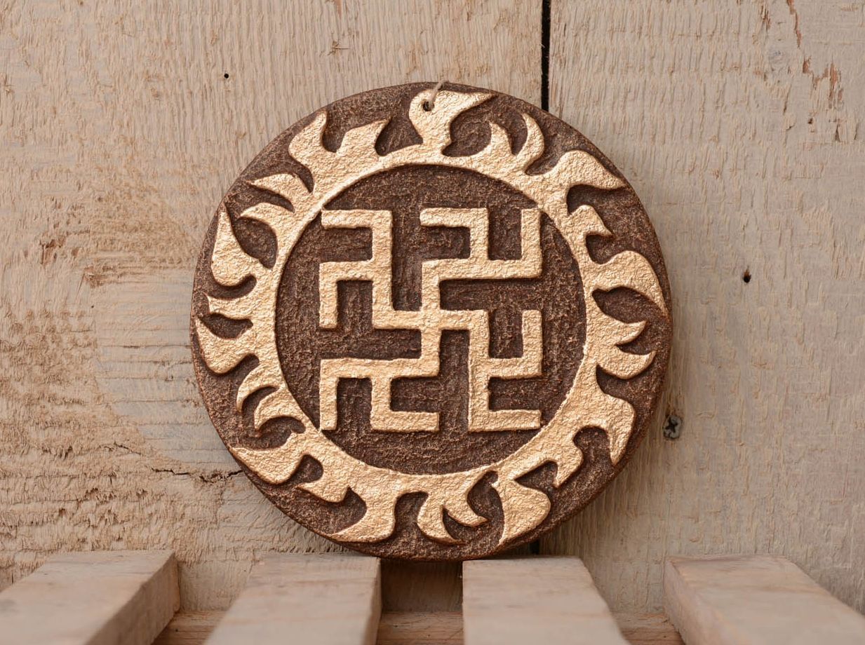 Prato talismã de cerâmica pingente decorativo para parede de argila feito à mão Odolen-erva foto 1