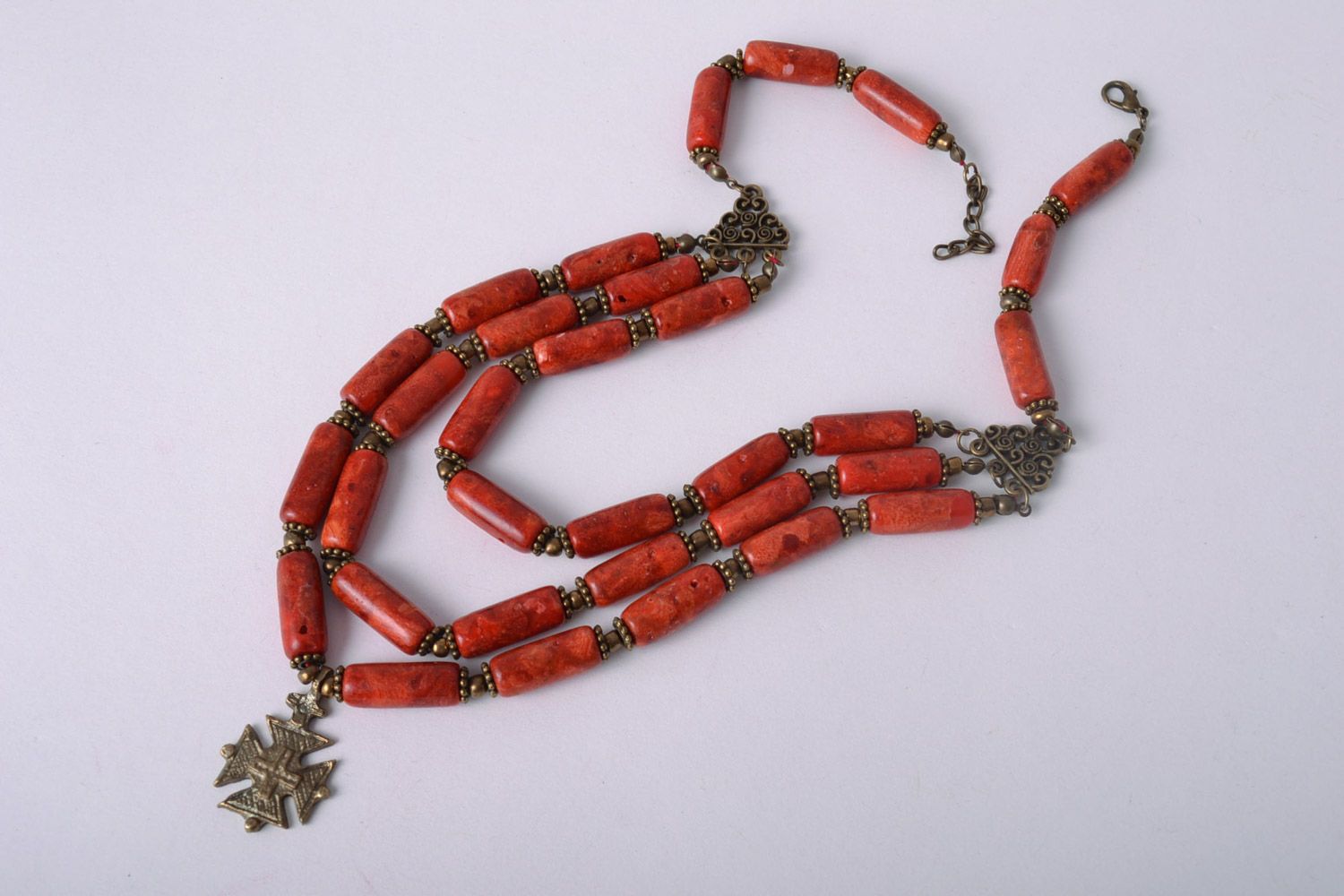 Long handmade gemstone bead necklace of red color with coral and brass photo 3