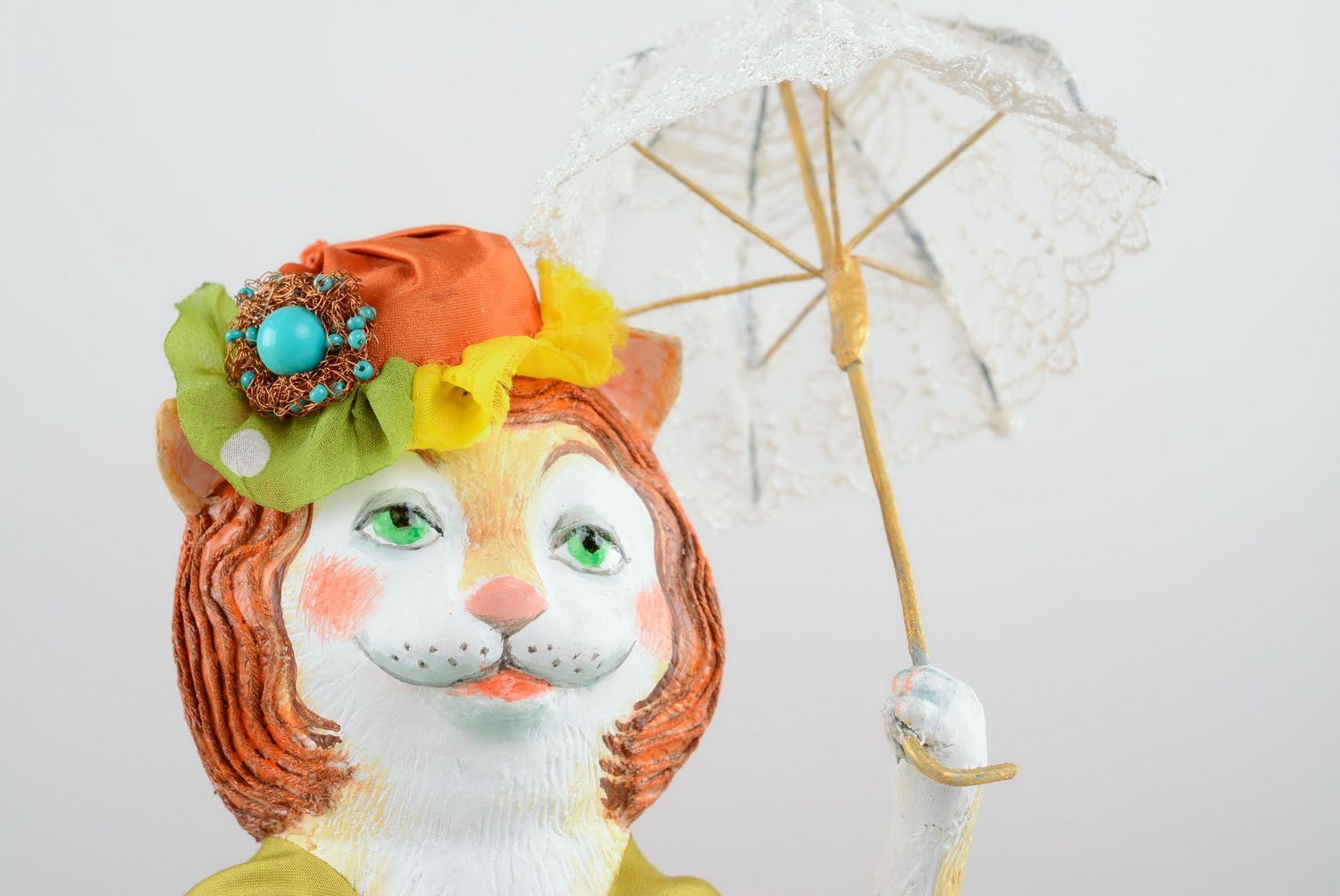 Figur aus Pappmache Katze Bürger mit Regenschirm foto 3