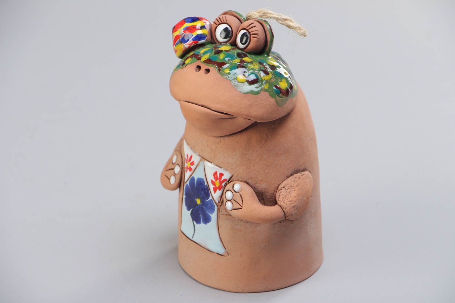 Керамический колокольчик с росписью лягушка ручной работы красивый авторский фото 2