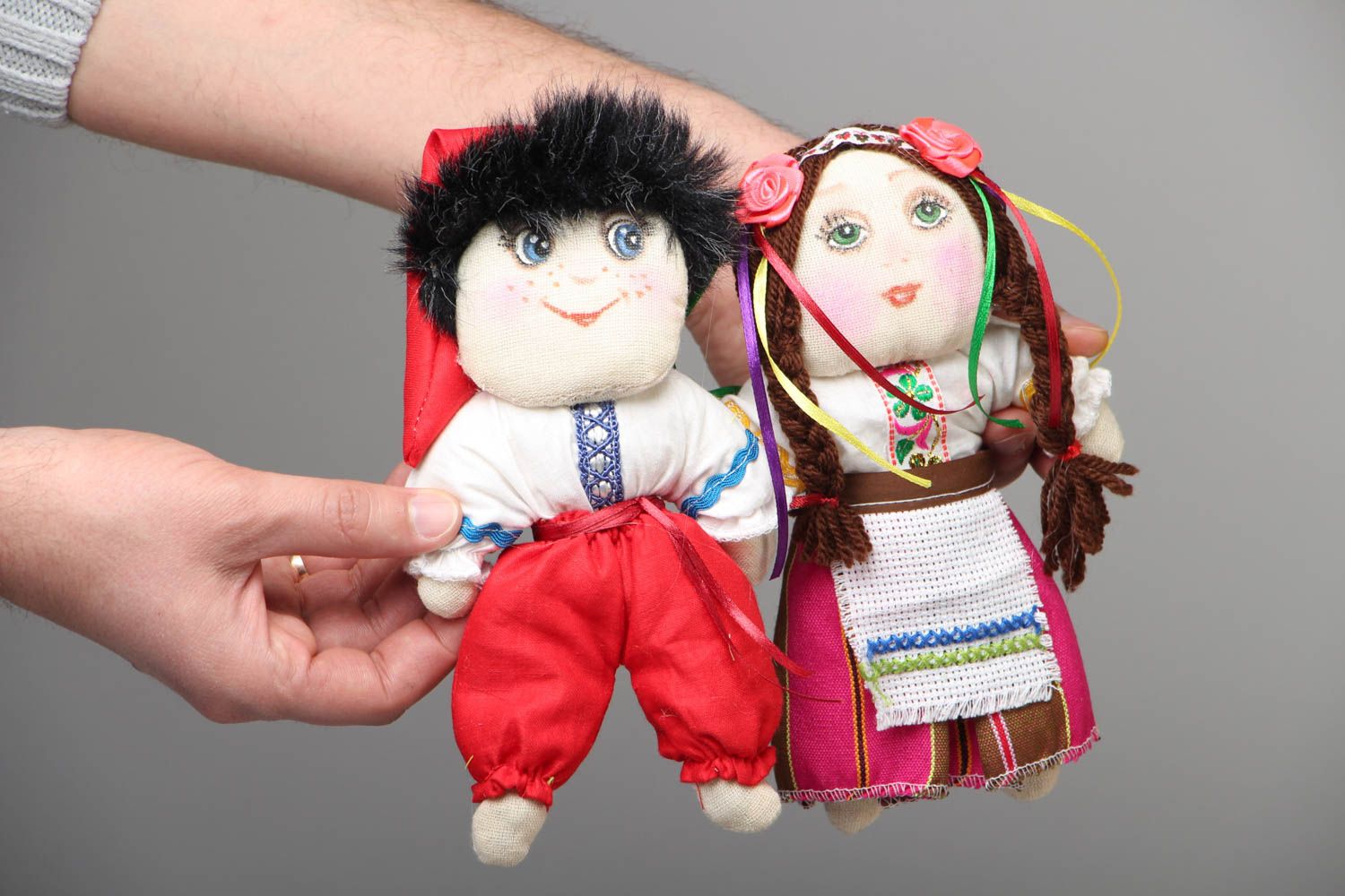 Deux poupées en tissu faites main  photo 4