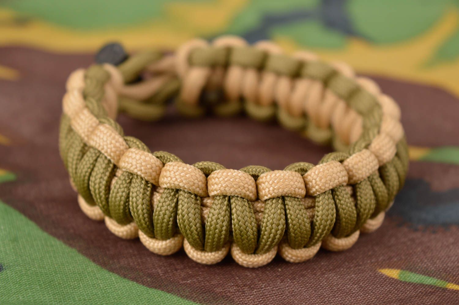 Handmade designer thick bracelet stylish bracelet for men survival bracelet photo 1