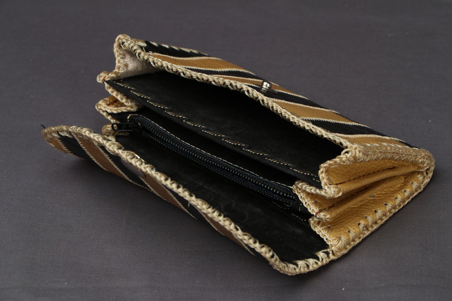 Women's leather wallet Black Gold photo 2