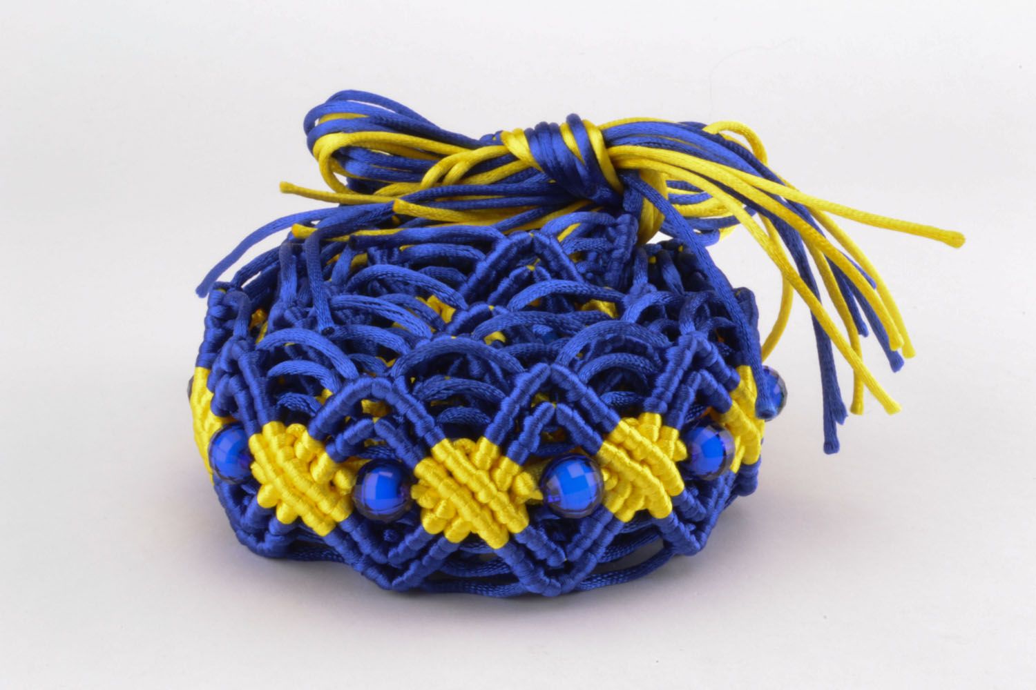 Cintura da donna intrecciata fatta a mano cinghia di fili in colore blu e giallo foto 3