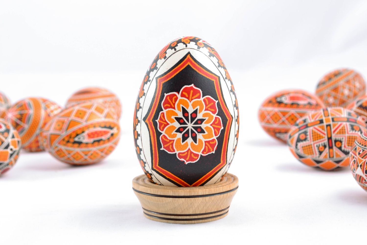 Women's handmade painted egg for a gift photo 1