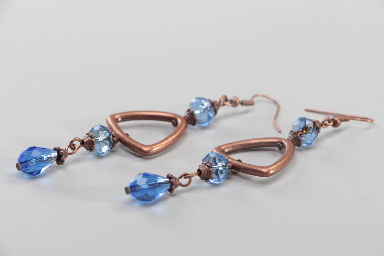 Handmade copper accessory unusual long earrings beautiful stylish jewelry photo 3