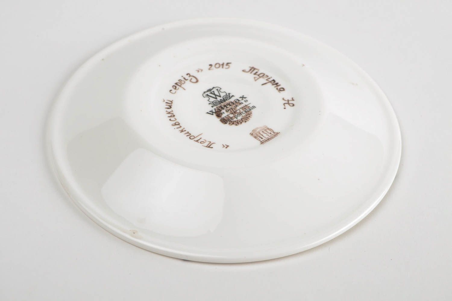 Керамическая тарелка из фарфора блюдце с Петриковской росписью ручная работа фото 5