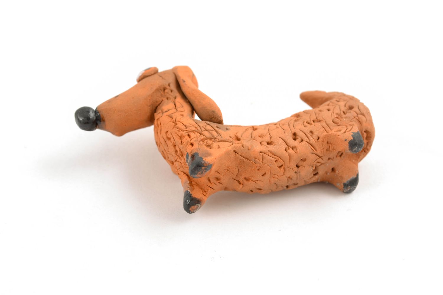 Statuina in ceramica fatta a mano figurina cane bassotto souvenir di terracotta foto 4
