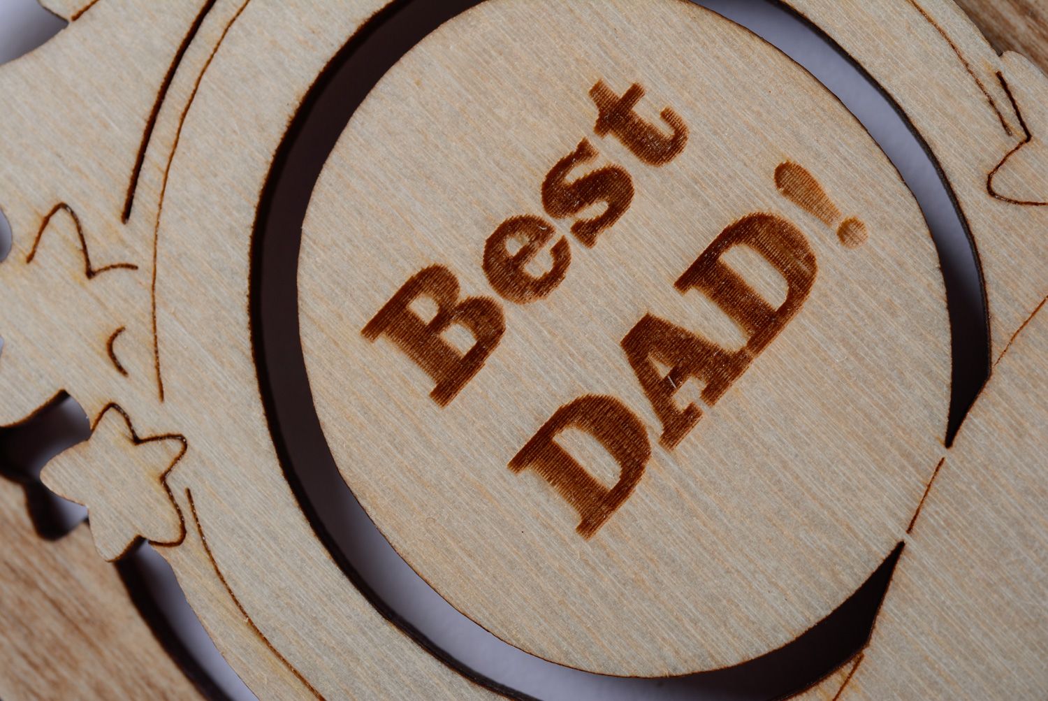 Belle carte de voeux en bois originale décorée faite à la main Best Dad photo 2