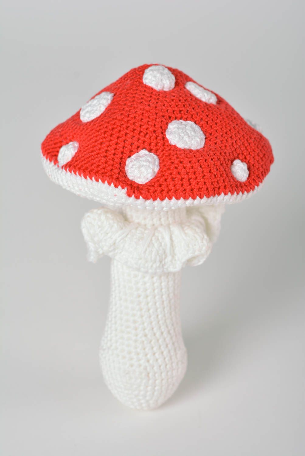 Hochet bébé fait main Jouet champignon tricot coton au crochet Jouet pour bébé photo 1