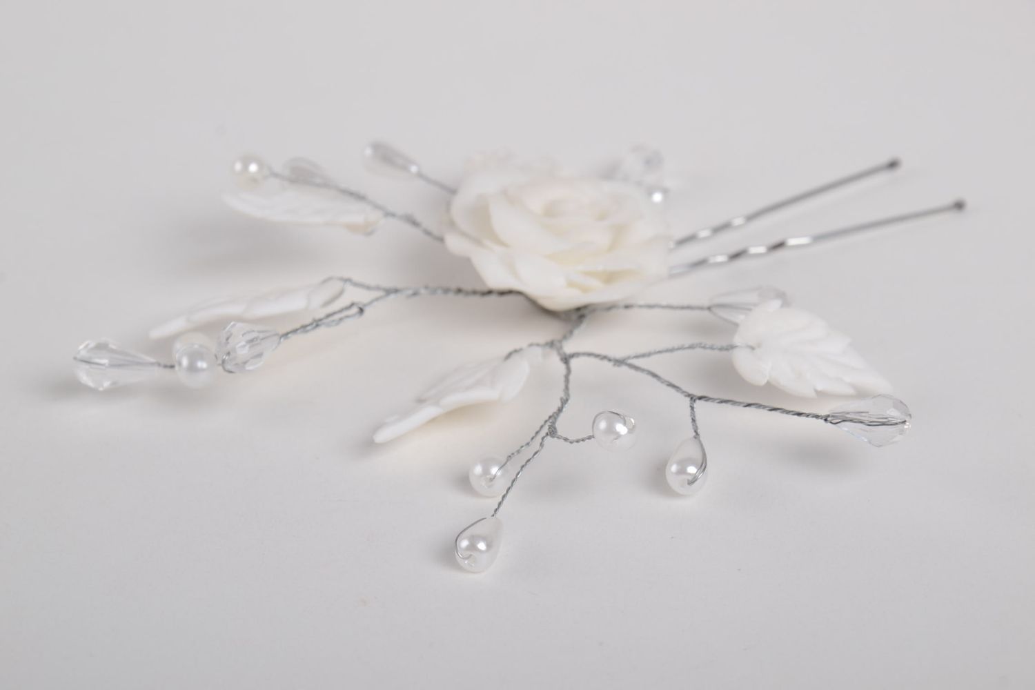 Épingle à cheveux faite main Accessoire coiffure fleur blanche Cadeau pour femme photo 5