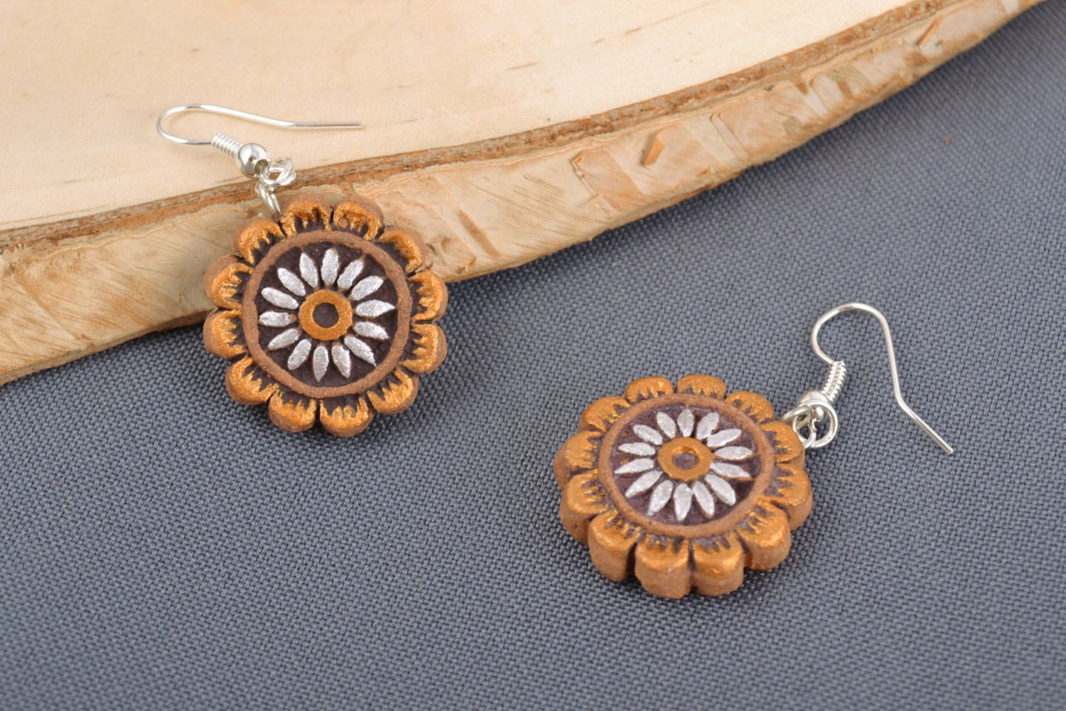 Handmade small tender painted ceramic round floral dangling earrings  photo 1