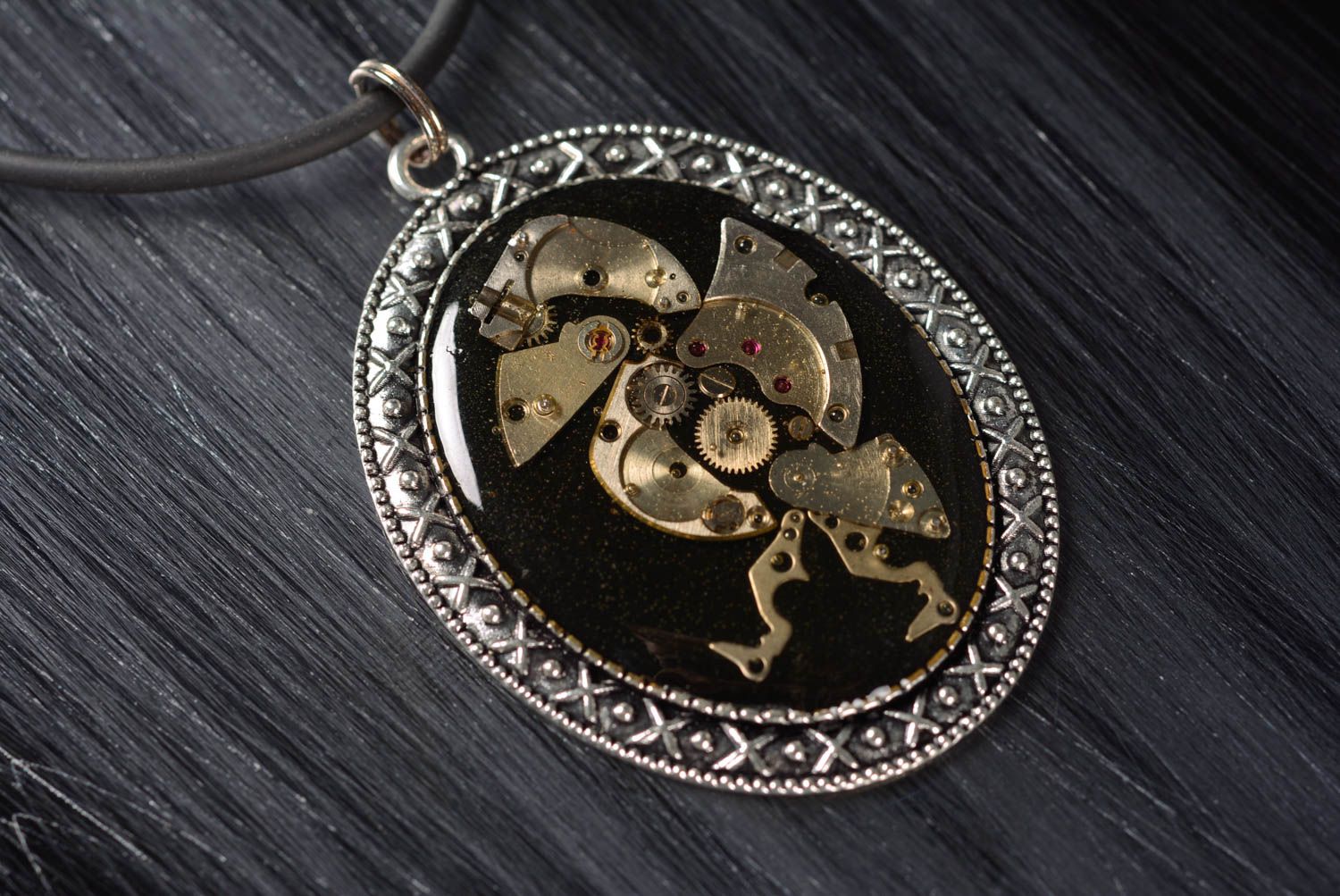 Stylish handmade neck pendant design metal pendant steampunk jewelry photo 1
