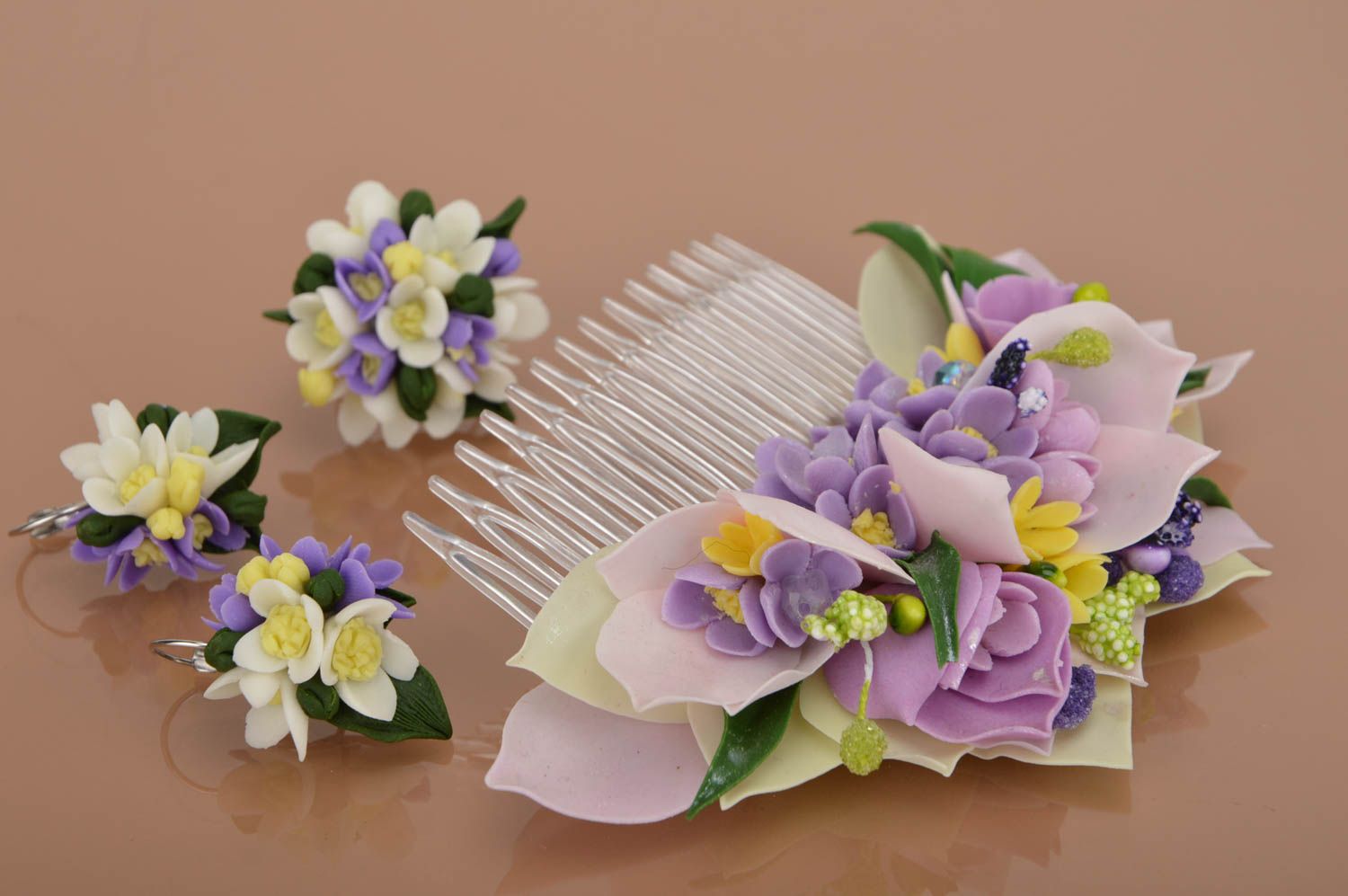 Ensemble de bague peigne à cheveux et boucles d'oreilles florales faits main photo 4