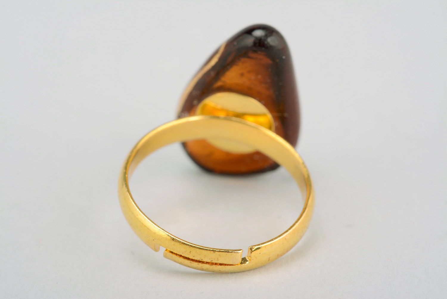Кольцо из фьюзинг стекла Золотой янтарь фото 2