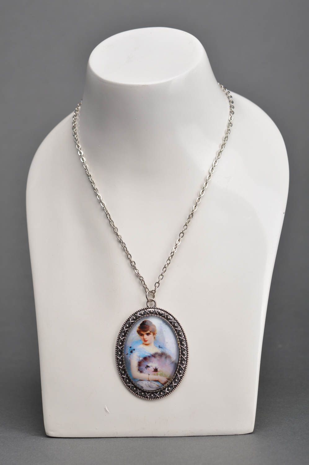 Beautiful handmade women's oval metal neck pendant in vintage style Lady photo 1