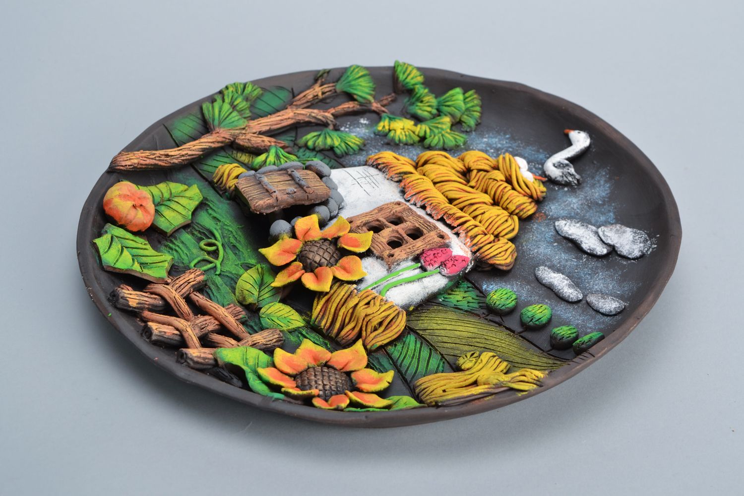 Assiette décorative murale ronde en céramique faite main photo 4