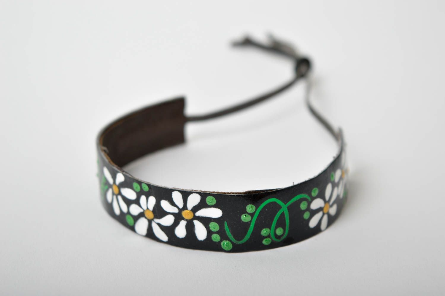 Handmade thin leather bracelet designer cute accessory feminine bracelet photo 2