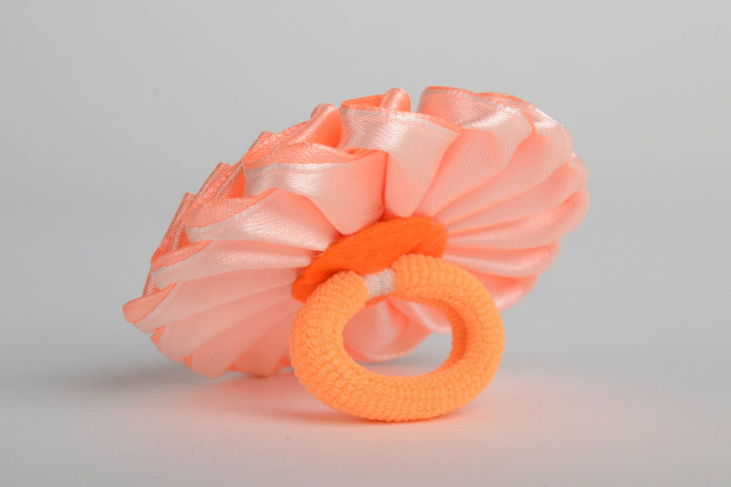 Designer homemade decorative hair band with kanzashi flower of peach color photo 4