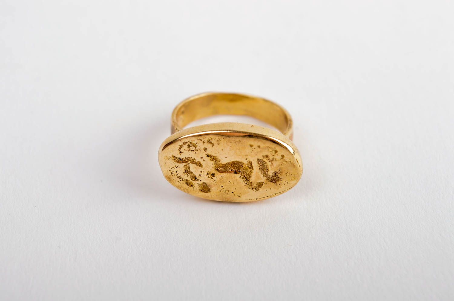 Кольцо ручной работы кольцо из латуни металлическое украшение авторского дизайна фото 2