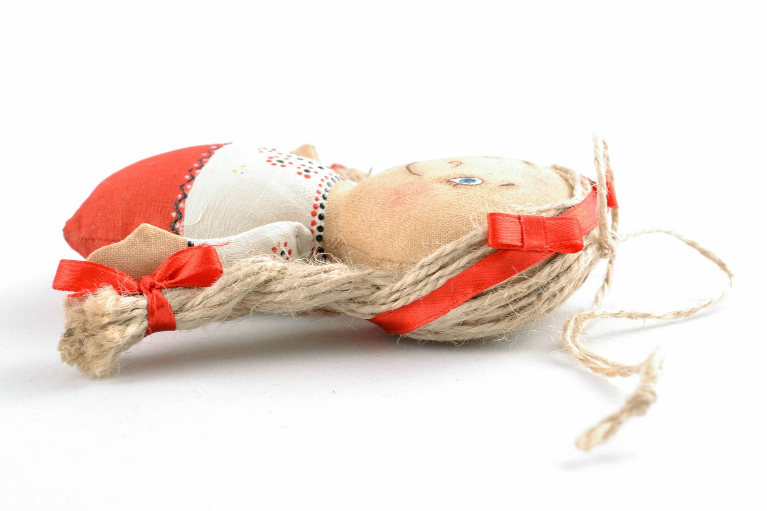 Мягкая интерьерная подвеска кукла с ванильным запахом фото 4