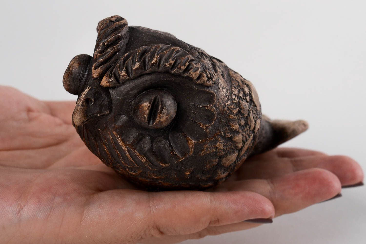 Глиняная игрушка ручной работы свистулька из глины керамическая свистулька сова фото 5