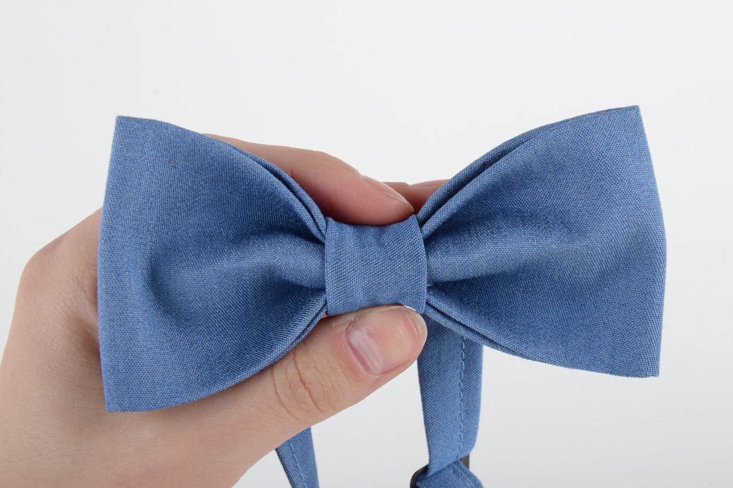 Stylish handmade bow tie sewn of light denim fabric unisex photo 5