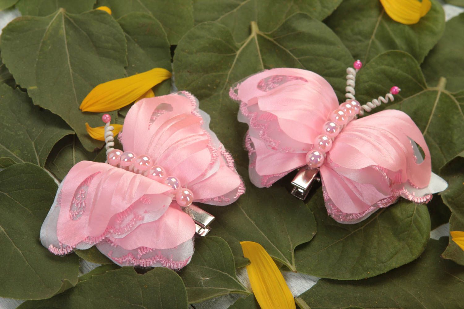 Заколки для волос в виде бабочек ручной работы набор из 2 штук розовые фото 1